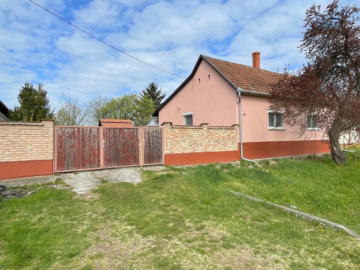 Holiday Home Szulok *